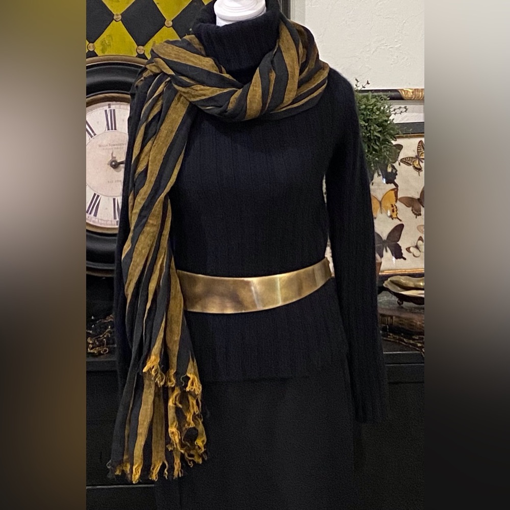 Donna Karan New York creative brass plate and black leather belt - Picture 5 of 13